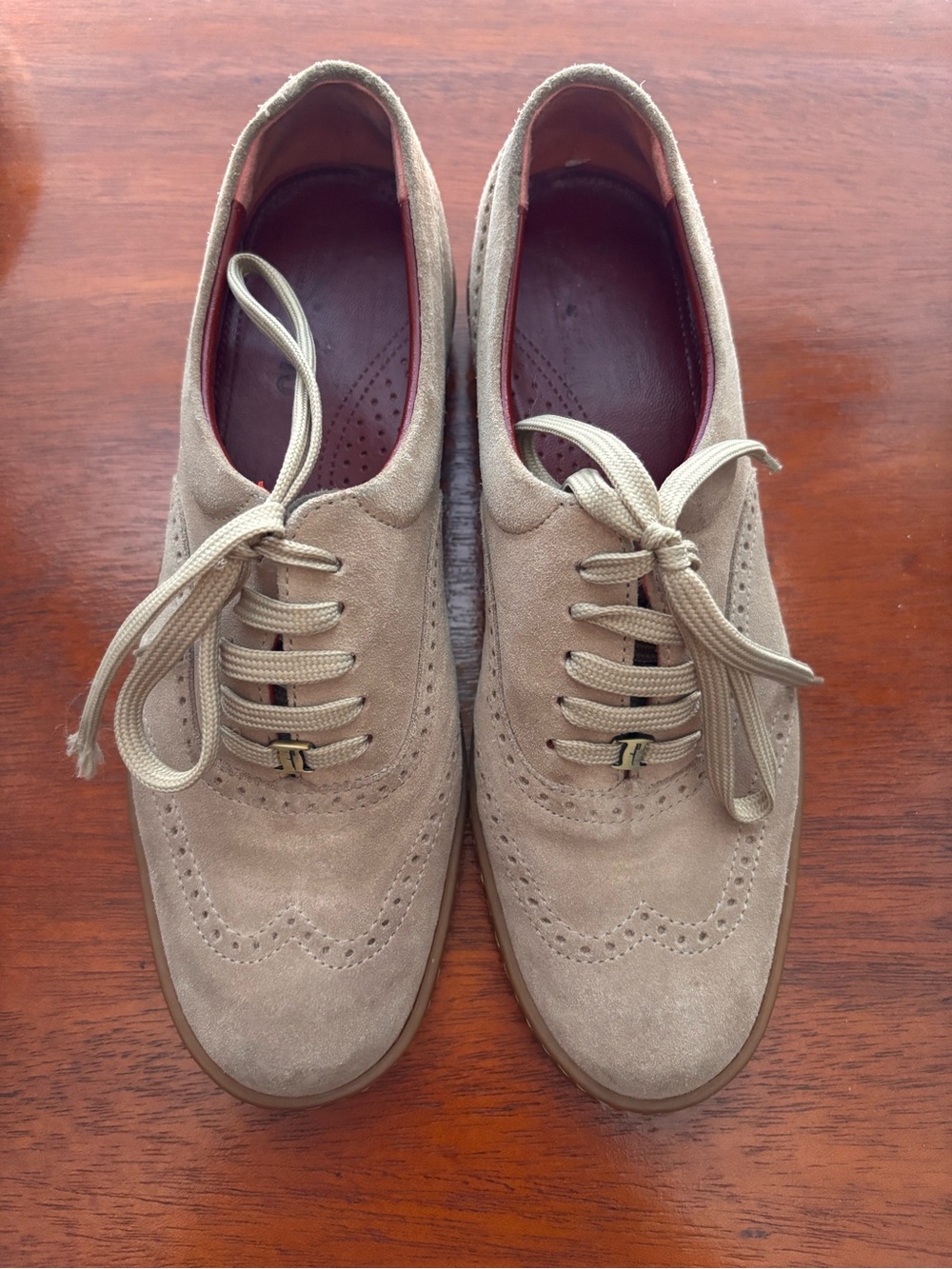 Salvatore Ferragamo Beige Suede Wingtip Lace-Up Flats